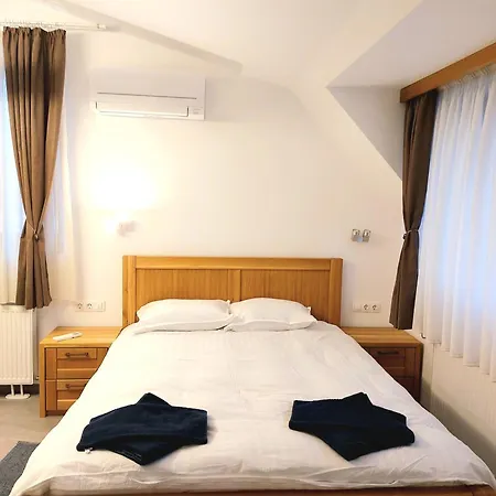 Daire 4-bedrooms Luxury Very Close To Lift Bansko